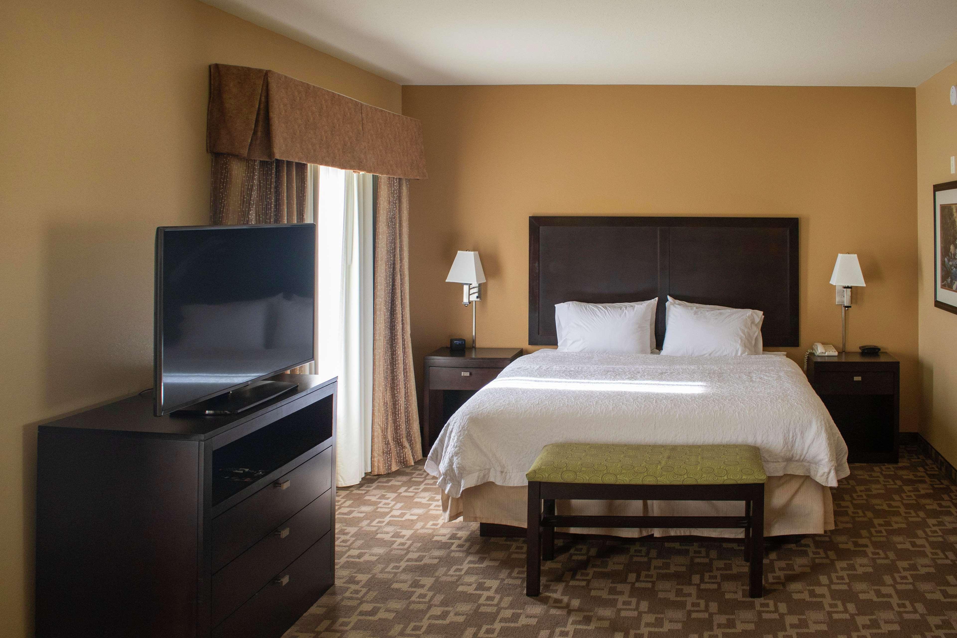 Hampton Inn & Suites-Knoxville/North I-75 Exterior photo