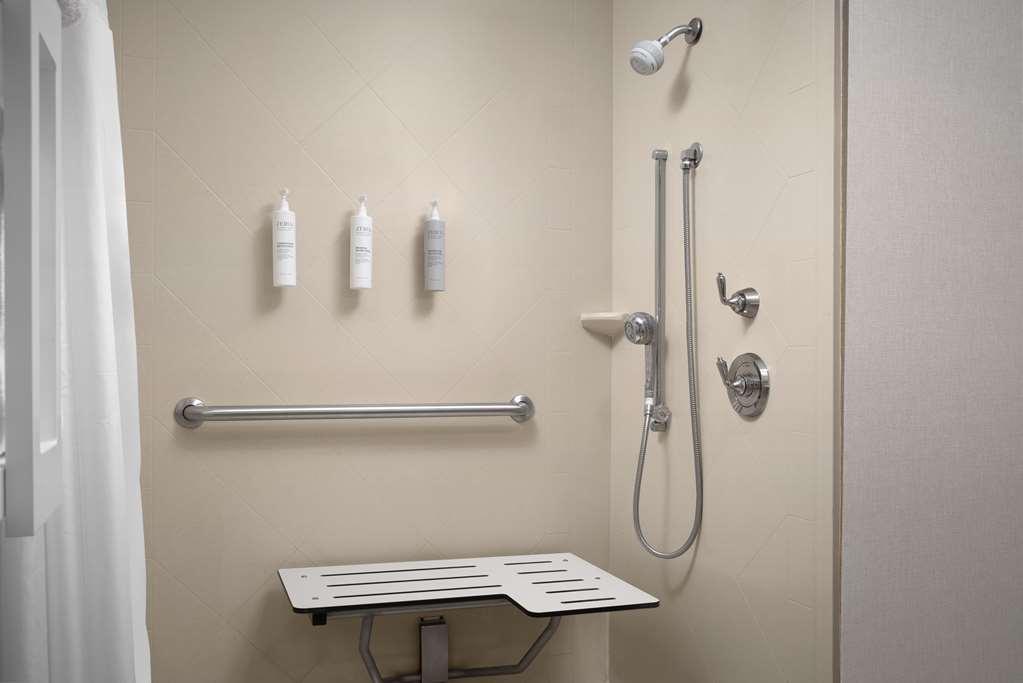 Hampton Inn & Suites-Knoxville/North I-75 Room photo